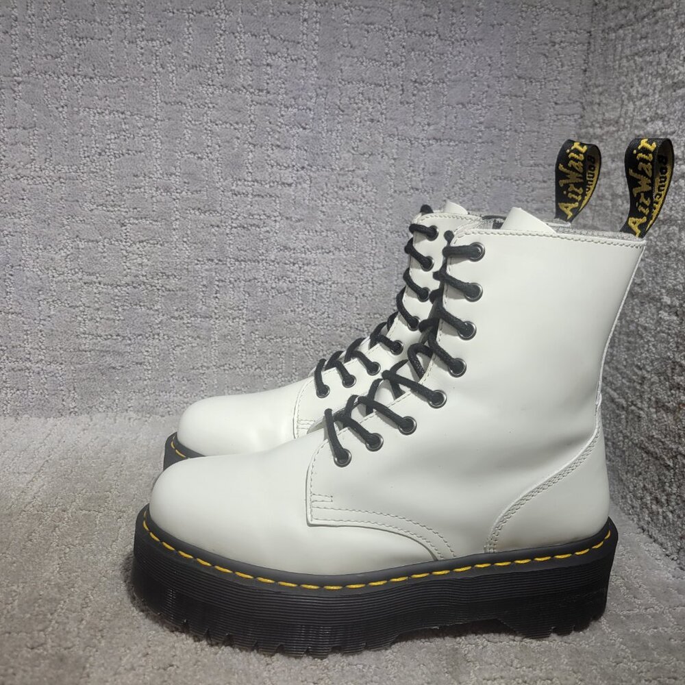Dr. Martens Jadon Unisex Size L8 M7 White Leather Platform Ankle Lace up Boots